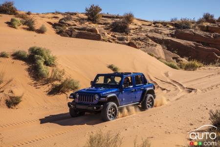Jeep Wrangler, sur le sable